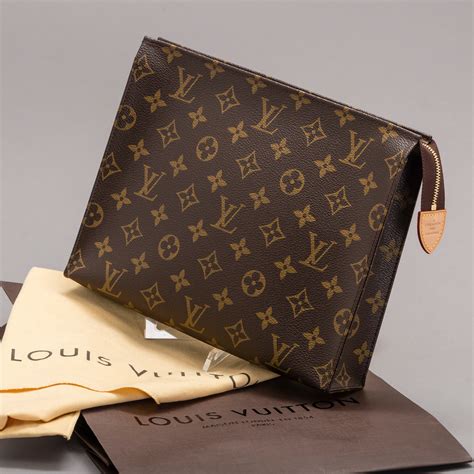 where can i buy louis vuitton toiletry pouch 26|louis vuitton toiletry hard case.